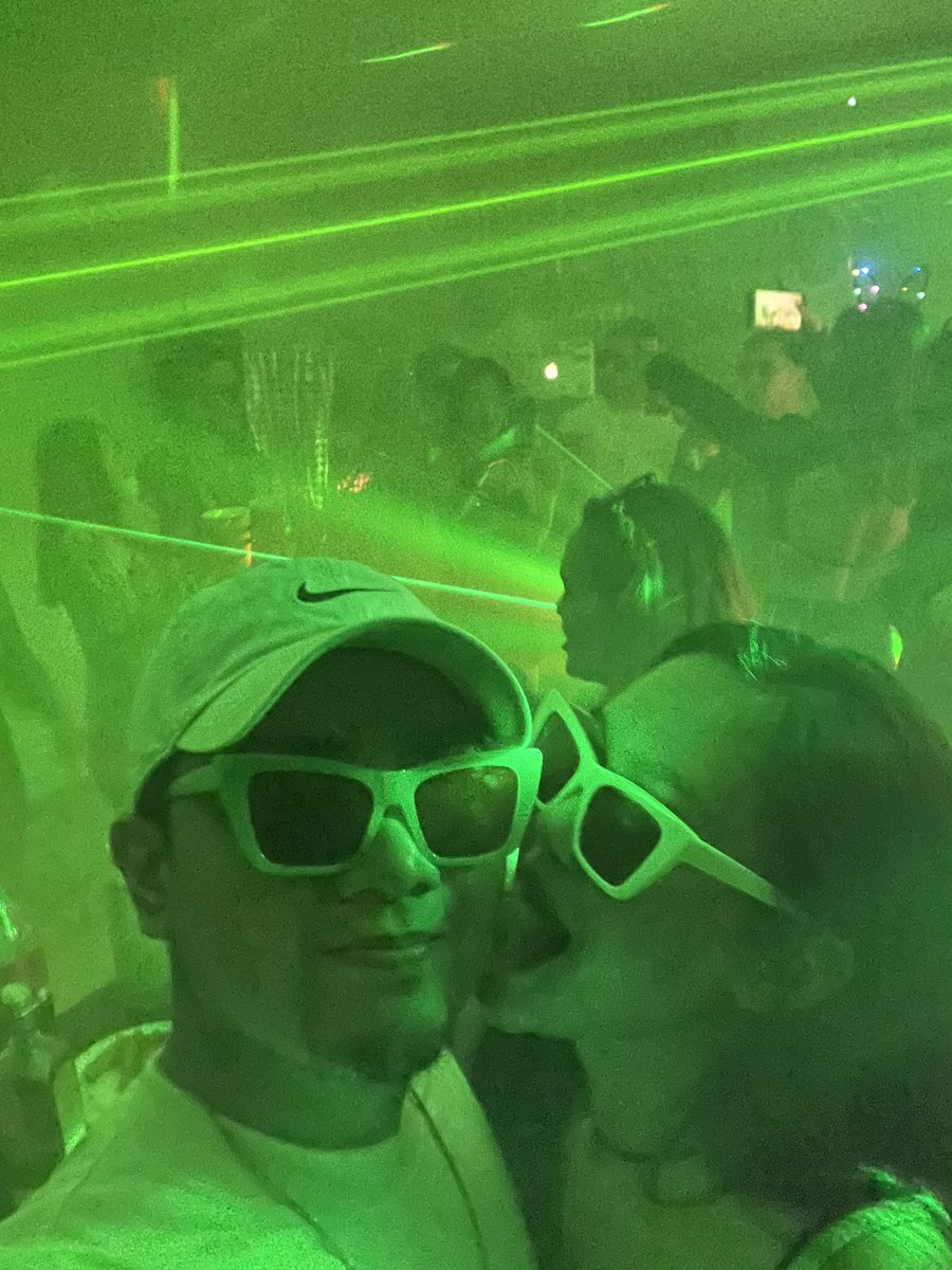 ayanggg's tweet photo. Ikaw lang didilaan this 2023 😘 https://t.co/l88wX29bkU