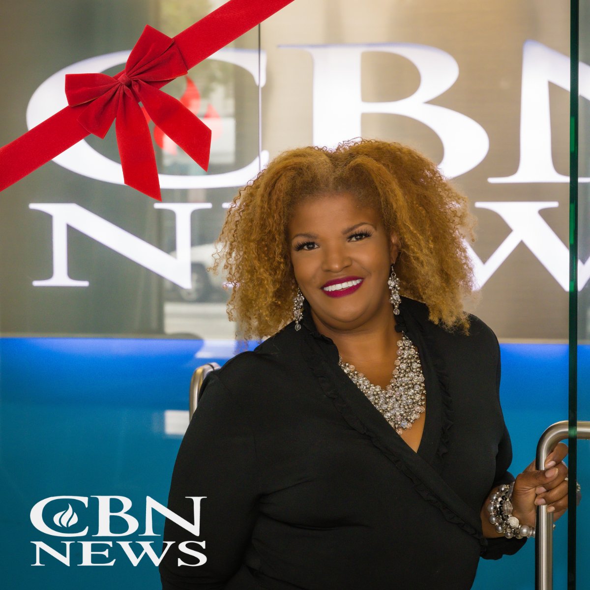 CBNNews's tweet photo. Stand with CBN News today! Your generous year-end gift will enable us to continue sharing important stories from around the world.
https://t.co/5CE3OB99op
#CBNNews #CBN #News #BecauseTruthMatters #TruthMatters #ChristianNews #FaithBased #ChristianPerspective #GiveTruth https://t.co/Dzn6StHsFq