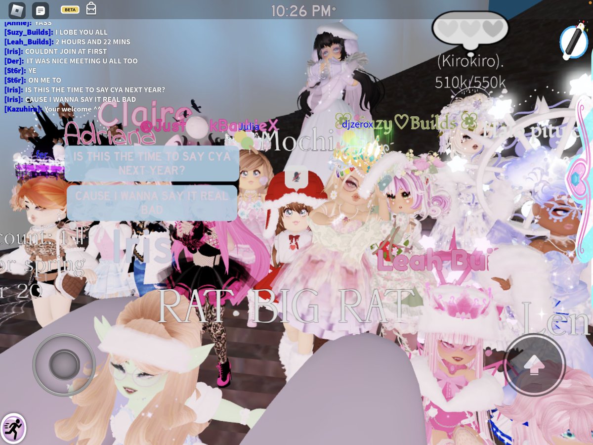 maltipootiktok's tweet photo. I got to meet @suzy_builds on royale high! So happy is one of my favorite YouTubers! ❤️✨🤗 My other account is the one behind my account Mochi! https://t.co/udPYhaMuyH