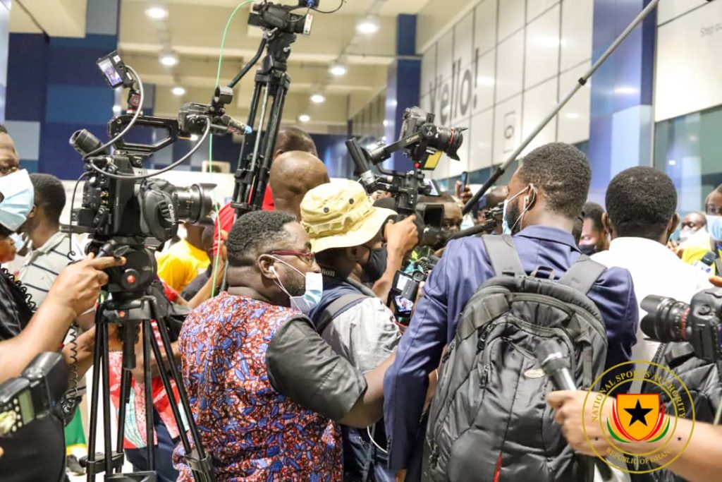 twumasipeter's tweet photo. ⚽⛹️‍♀️🤝🇬🇭 2022 NSA SPORTS REVIEW: NSA extends special appreciation and new year best wishes to our celebrated MEDIA - 1000+ 🇬🇭TV and Radio Stations, sports 🇬🇭journalists,🇬🇭bloggers and 📸🇬🇭photographers who transmit sports to millions of 🇬🇭Ghanaian and 🌍global consumers. https://t.co/MQ2Fa2CICh