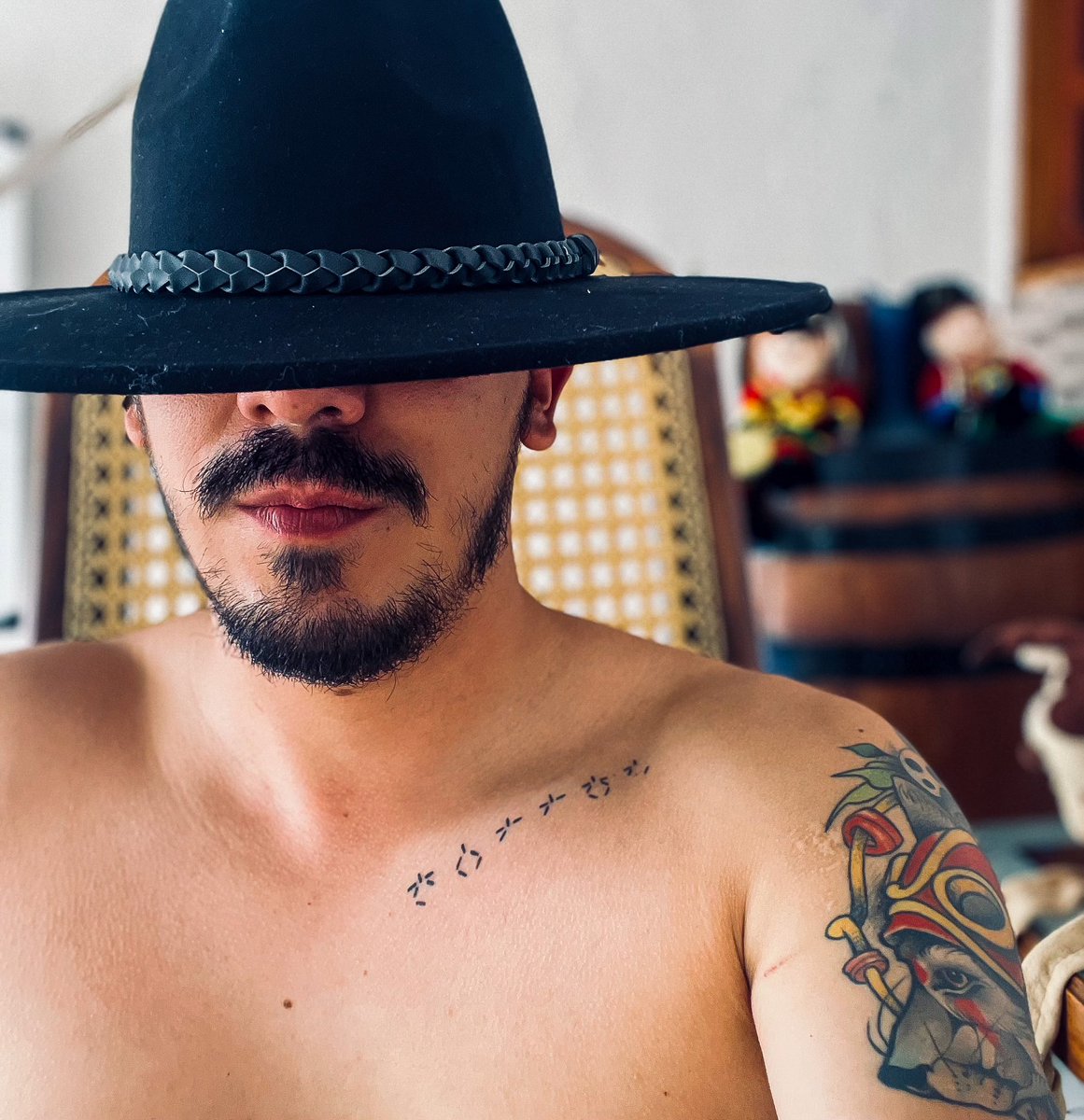 DieterCafe's tweet photo. -El Viejo del Sombreron- is back. https://t.co/OiDiaHvEwn