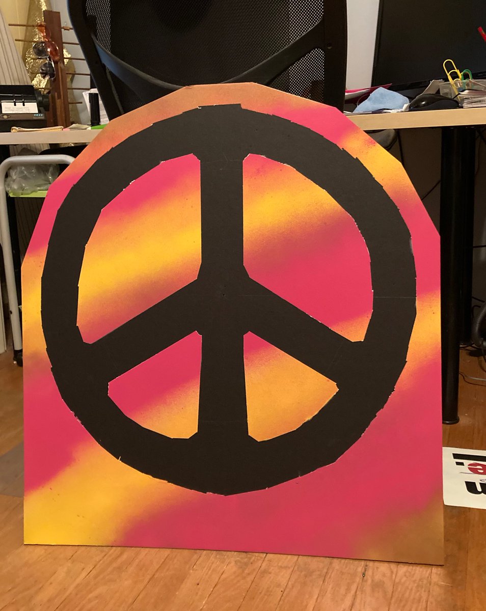 missfidget's tweet image. The Philadelphia Pranking Authority under Captain Elizabth Fiend had grown to a Comic Brigade and WILL FINALLY BE ON TV! Enjoying therapeutic art on a deadline. Jfc how can i cut this to make a backboard? so pretty.