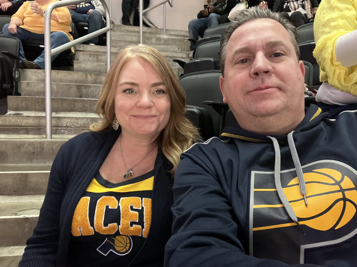 mgrubb09's tweet photo. #Pacersgamenight https://t.co/LHA3Xl5WjT