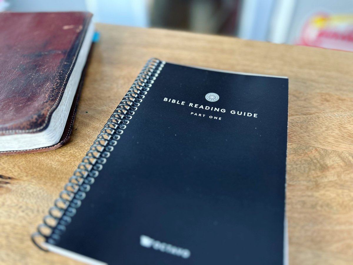 Tomorrow we’re releasing Part One of our new Bible Reading Guide! Don’t forget to take a copy after the service, and you can get started right away. Day One readings:
🔘Genesis 1:1-2:3
🔘Joshua 1-2
🔘Ruth 1
🔘Matthew 1
Learn more: cit.ms/brg