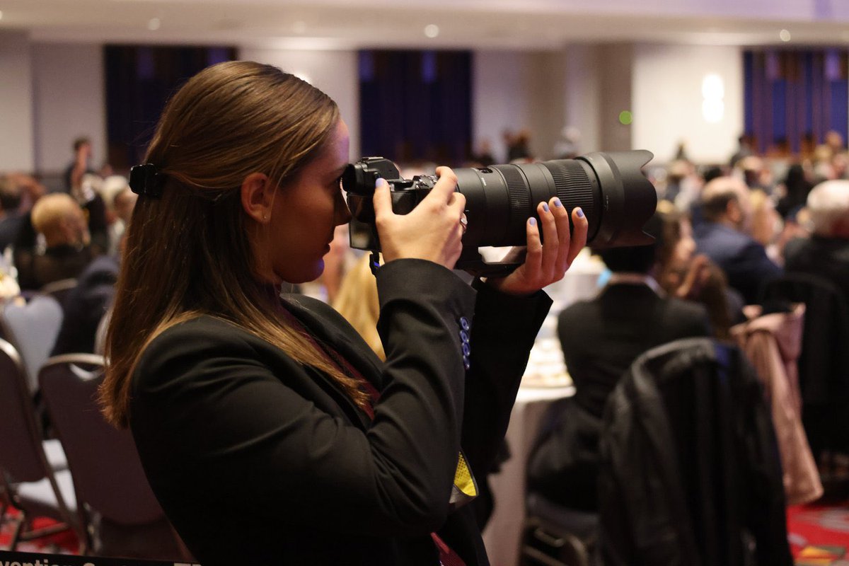 aksmmedia's tweet photo. Olivia Pasquale takes you on a visual journey through the lens of 2022. https://t.co/Sn1vL1jONx