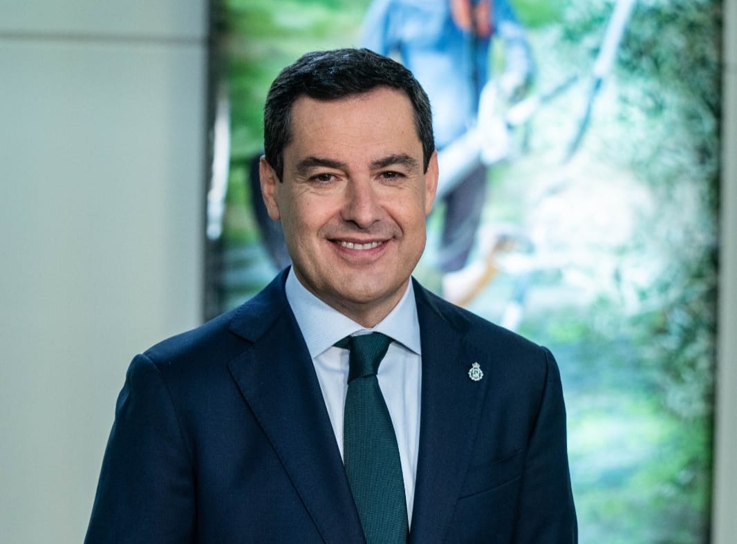 El presidente Juanma Moreno felicita el año desde Jaén