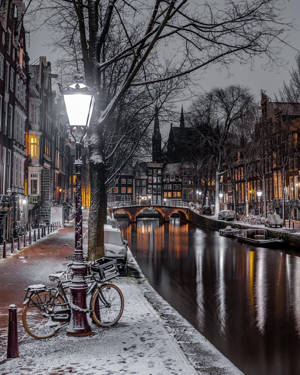 JamesLucasIT's tweet photo. Amsterdam, Paesi Bassi
📷noramarianl https://t.co/9bYZh01qEK