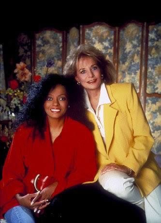 DianaRoss's tweet photo. Barbara Walters was by far the most inspiring &amp; gracious person I had the privilege to know. I’m lucky to have had many conversations with her, each with great meaning to my life &amp; career. She was the most influential voice of our time. 

Sending love &amp; condolences to her family. https://t.co/Kq2Rw0sUwV