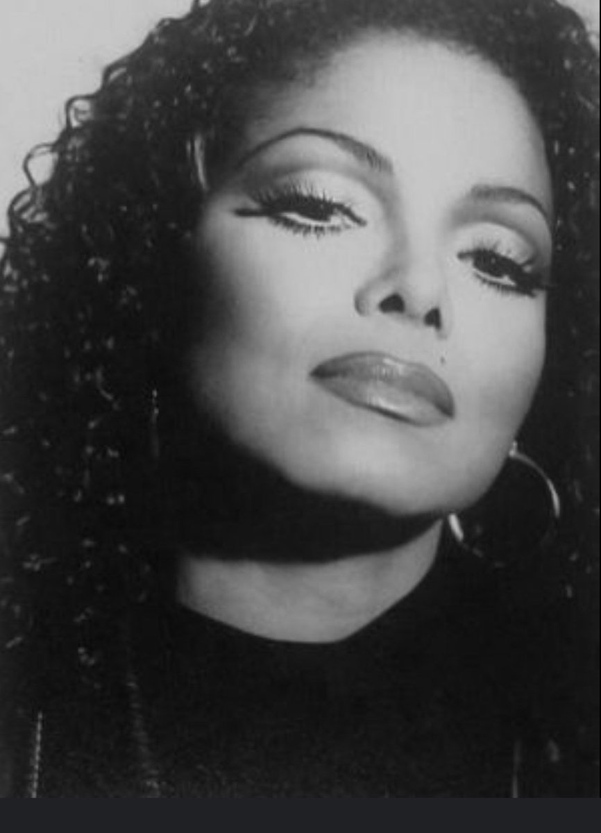 Loves_TheLord2's tweet photo. #JanetJackson's entire 4-part documentary has a Special Encore Presentation tonight @ 8pm ET on @lifetimetv. This is a nice way to ring in the New Year this evening. #ENCOREPresentation #JanetDoc👸🏾👑 #HappyNewYear2023🥰🥳🥳 #LetsWatchItTogether 📺 🫶 https://t.co/AxYpWxCMCG