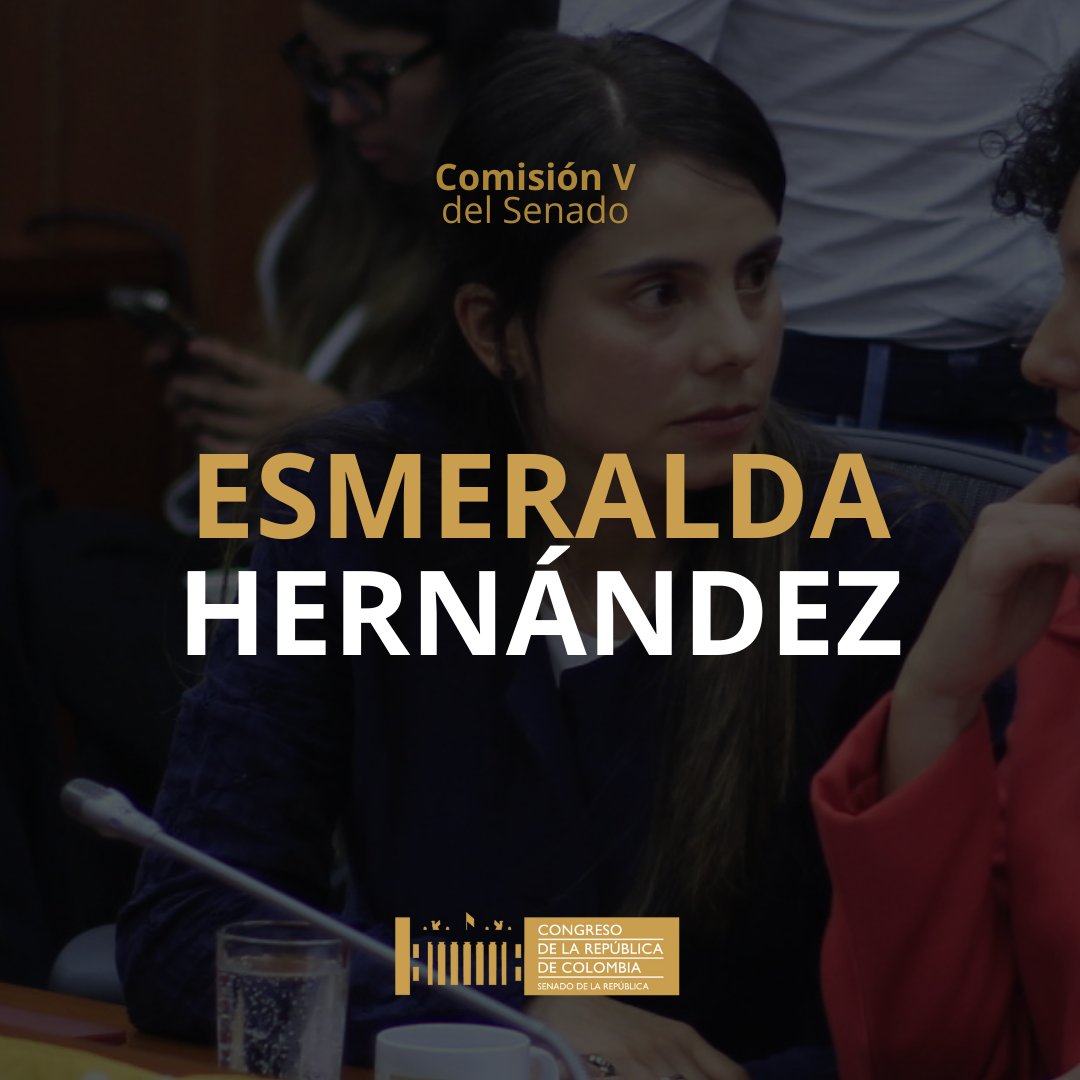 SenadoComisionV's tweet photo. Estamos cerca de presentar a todas y todos los Senadores que integran nuestra Comisión V 🌳🍃. Esta vez, el turno es para @EsmeHernandezSi  del partido @PactoCol https://t.co/t87tXV8Grc