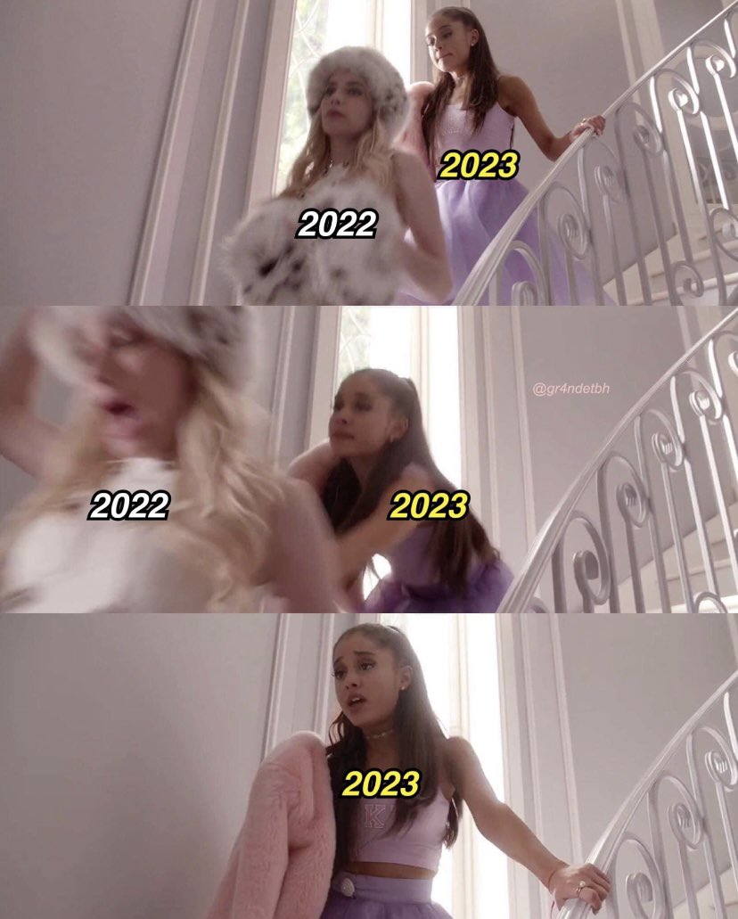 ArianaWorldHQ's tweet photo. thank u, next! https://t.co/XVlyvSREFK