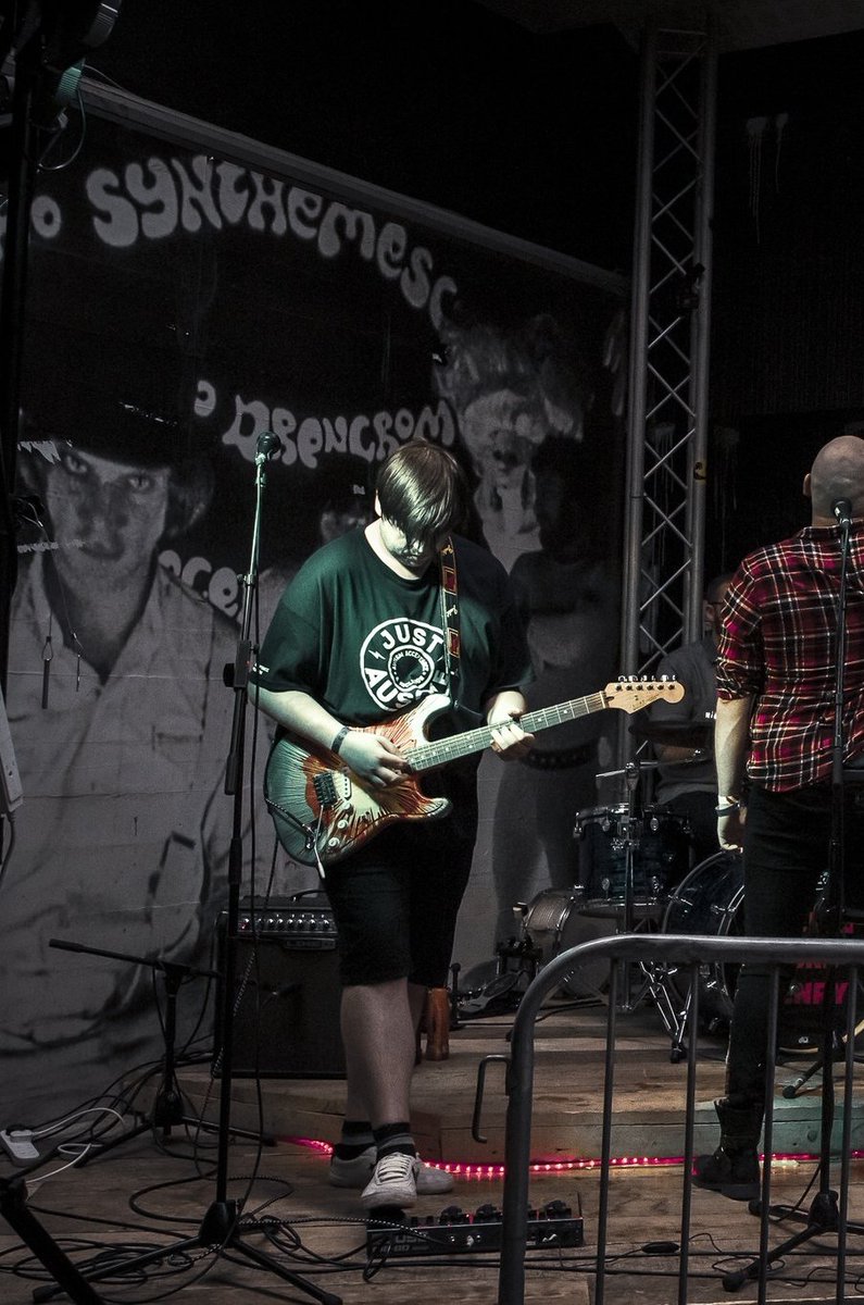 It was a year on Wednesday since we lost our amazing guitarist <a href="/IndieAndyUK/">Andy🧠💛</a> 
It's been a weird year without you buddy. Miss you millions ❤️❤️❤️