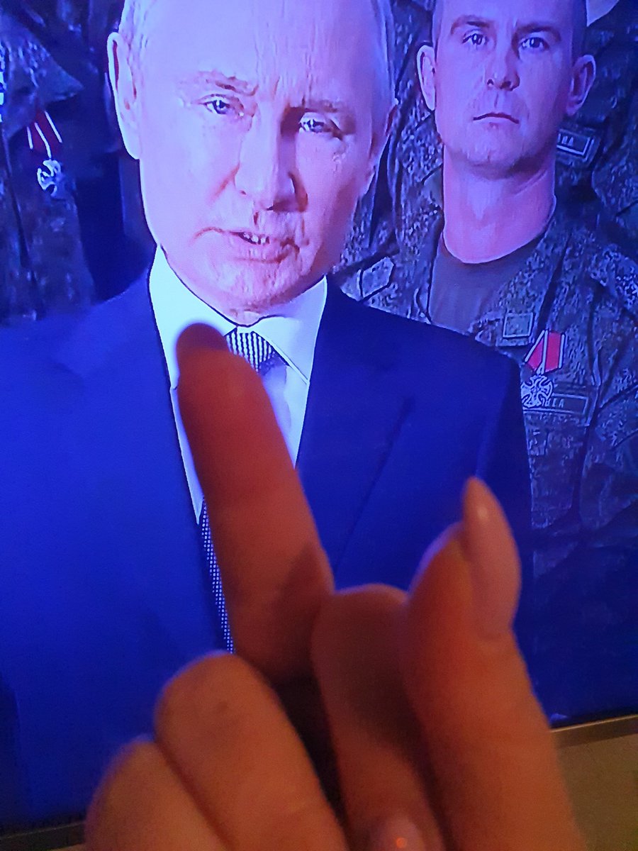 Дейнерис 💙 tweet media