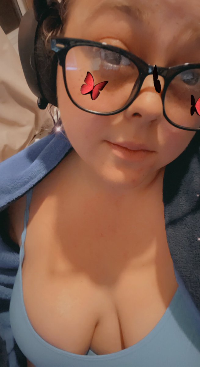 wigglesxo 🇬🇧 🔗 in pinned 💋 slow replies tweet media