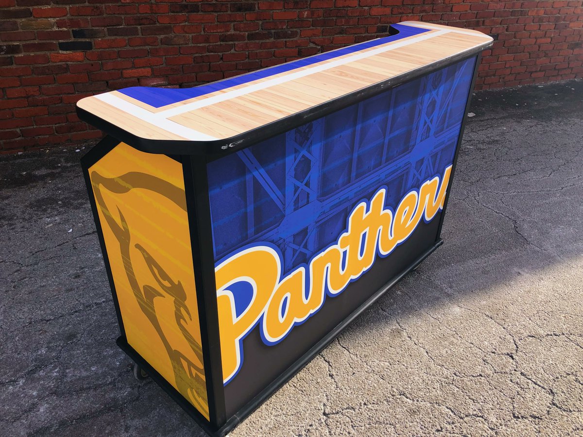 fastsigns207's tweet image. Welp, that's a wrap on this @PittTweet bar! 😉 What a fun project to do before the Holidays. The team at FastSigns Monroeville is wishing everyone a very happy New Year! ✨   #Fastsignsdidit #Fastsigns207 #Creation #Signs #NewYear2023 #Bar #Pitt #Pittsburgh