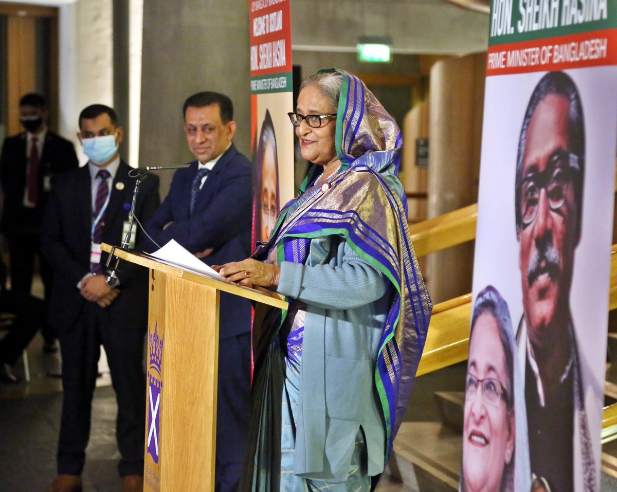 Foysol Choudhury the Hon'ble #MSP Member of the #Scottish #Parliament greeted Hon'ble Bangladesh Prime Minister Sheikh Hasina MP at the #ScottishParliament 

#Bangladesh #PrimeMinister #SheikhHasina #FoysolChoudhury