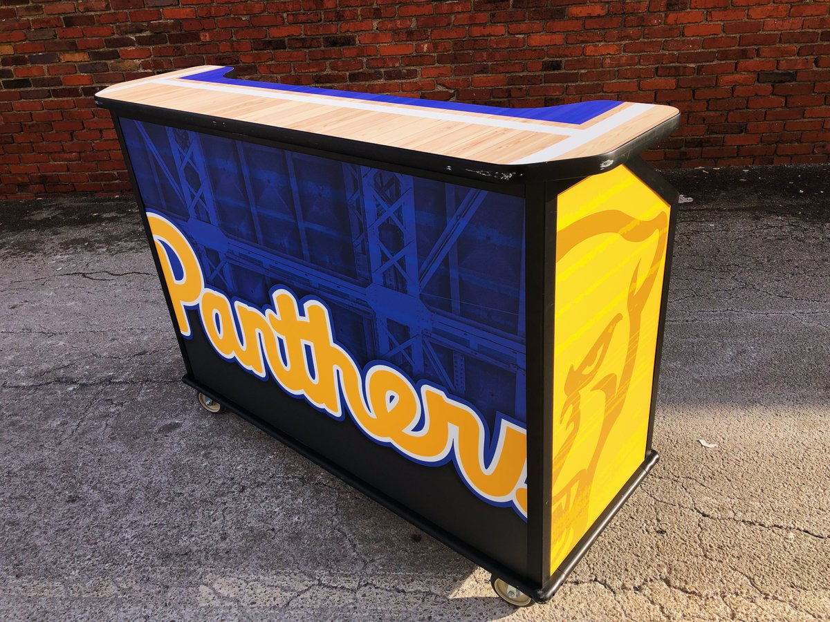 fastsigns207's tweet image. Welp, that's a wrap on this @PittTweet bar! 😉 What a fun project to do before the Holidays. The team at FastSigns Monroeville is wishing everyone a very happy New Year! ✨   #Fastsignsdidit #Fastsigns207 #Creation #Signs #NewYear2023 #Bar #Pitt #Pittsburgh