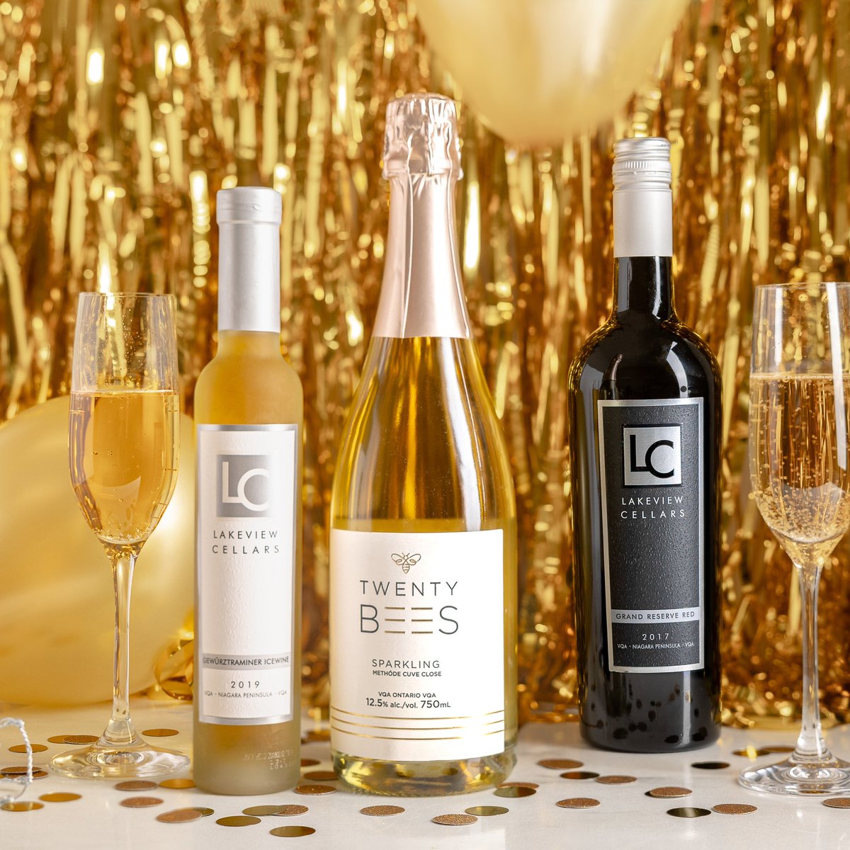 You’ve made some wonderful memories this year, so celebrate with something sweet, sparkling, and rich like our Lakeview Cellars Gewürztraminer Icewine, Twenty Bees Sparkling, and Grand Reserve Red. 3,2,1… Cheers! #NYE2022 🥂🍾🍷