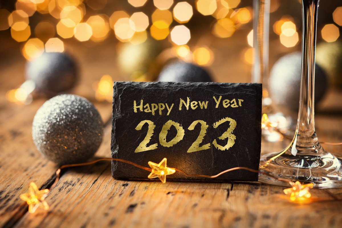 I hope 2023 is your best year ever! #HappyNewYear! Stay safe tonight. #newyearseve2023 #azizameraj #newyear2023