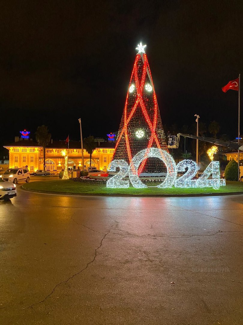 Adana, 2024'e girdi.