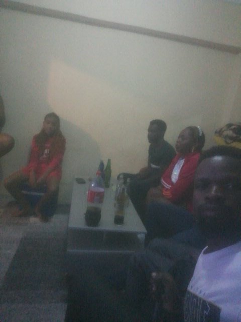 Thomnazo2's tweet photo. #22WrapUp we here clare road one love 🔥💯🙏 https://t.co/ZKPuJHqNGB