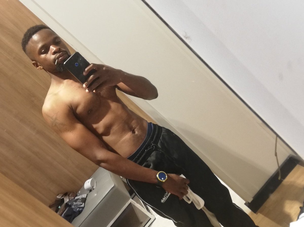 Thomnazo2's tweet photo. #22WrapUp vibe its real am on it https://t.co/SgB2KWPVxK