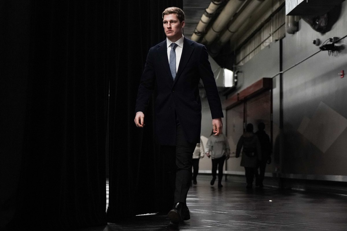 Avalanche's tweet photo. RETURN OF THE MAcK.

#GoAvsGo https://t.co/coSL2Hardp