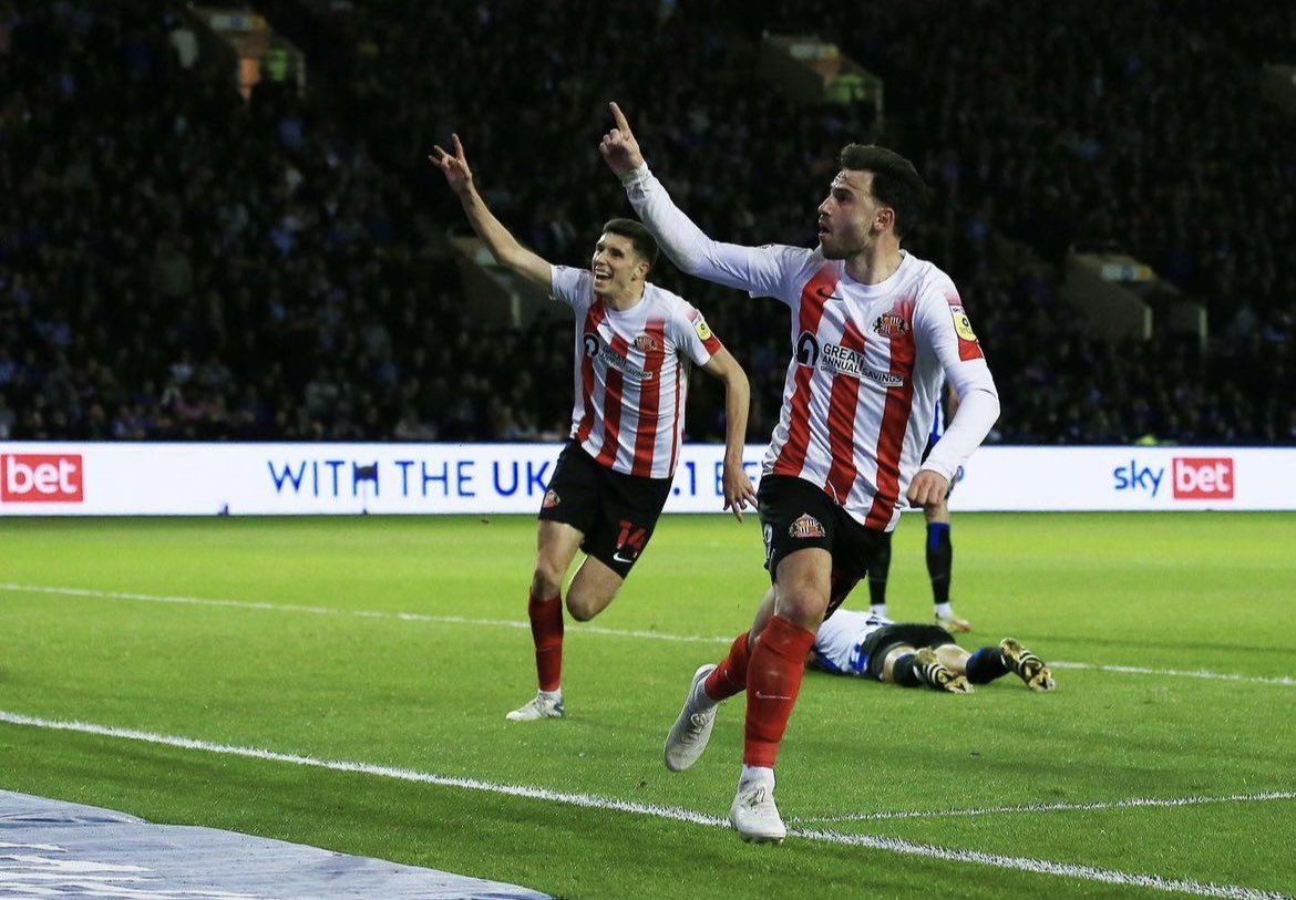 patrick7roberts's tweet photo. 2022….What a year its been👌🏻 
Happy New Year everyone! 🤩🔴⚪️ https://t.co/ZRcIwtSyaj