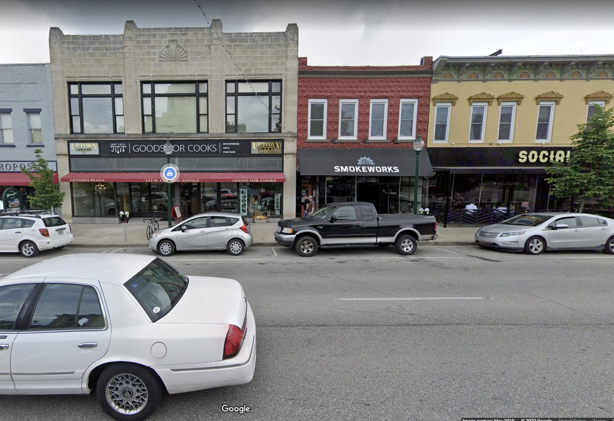 ToddBernathIU95's tweet photo. @LiterateIndy I was curious myself...found it.  115 N. College https://t.co/GiilTVJhle