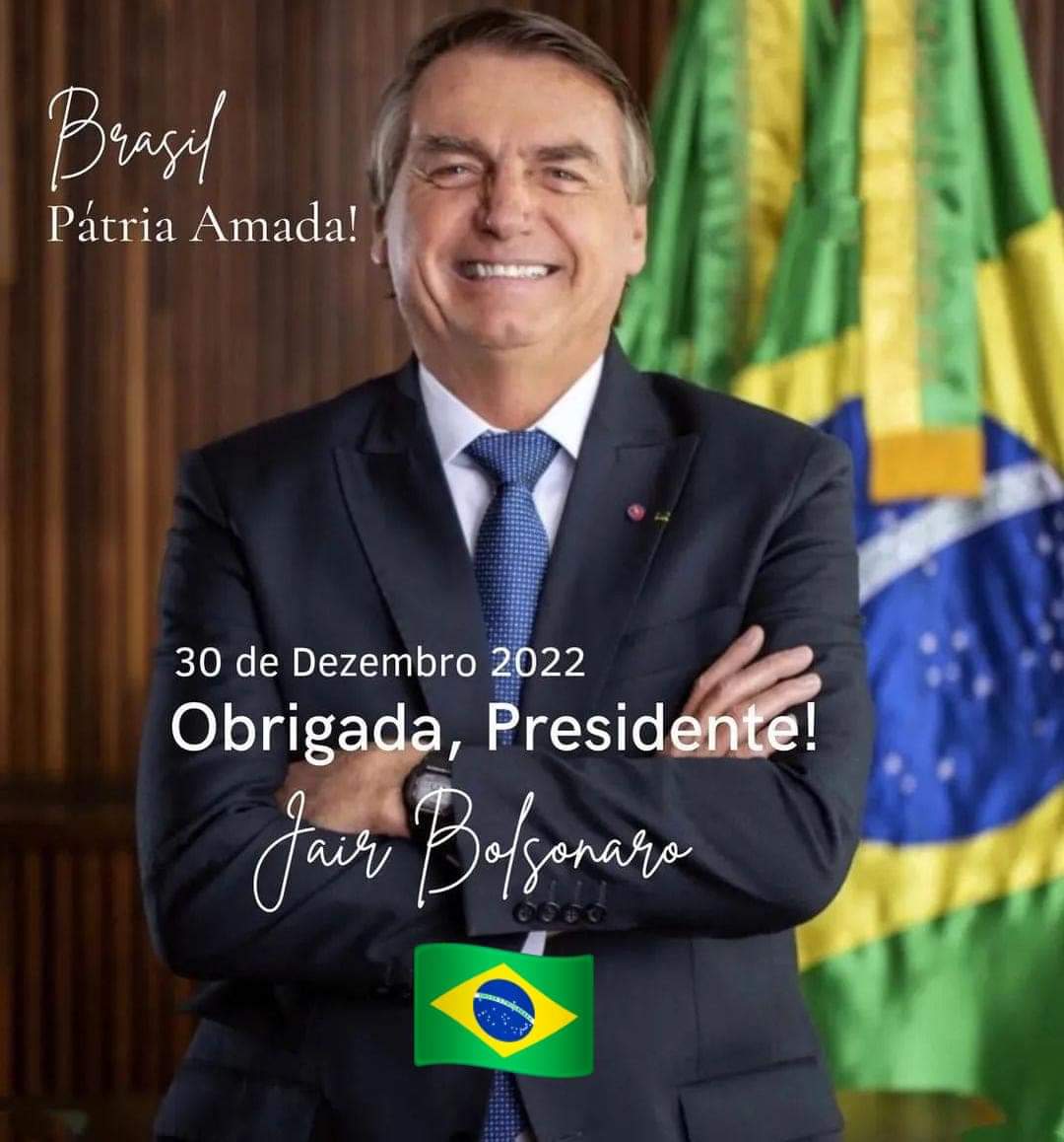 profandreSBC's tweet photo. O Melhor Presidente da História do Brasil @jairbolsonaro.Nosso eterno agradecimento ao Presidente Bolsonaro por todo o seu esforço e sua coragem que mudou a cara do país.Hoje temos um outro Brasil e temos um Congresso Conservador!Deus abençoe o Presidente Bolsonaro e sua família! https://t.co/KXfXAjRsyQ