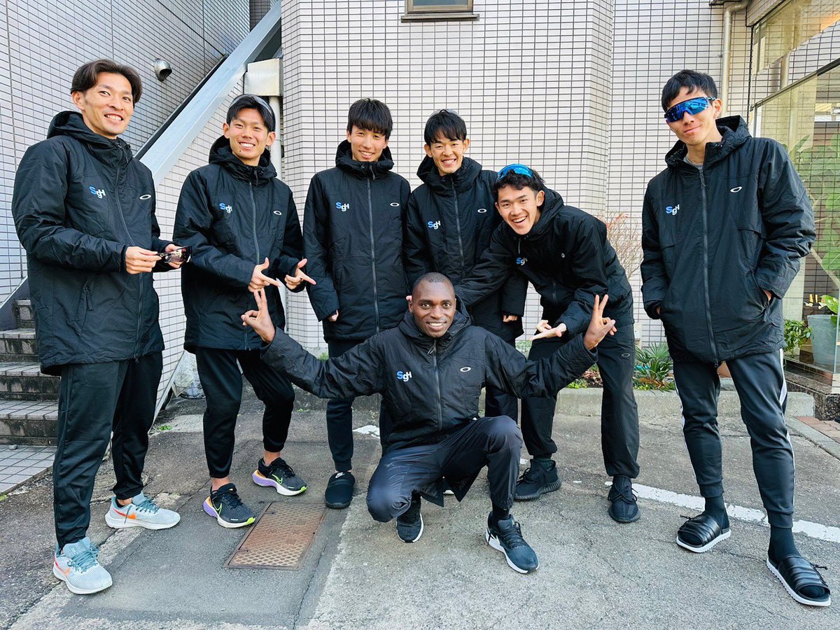 zawazwayuzawa's tweet photo. ニューイヤー駅伝
今回は4区での出走させていただきます🎽

1年目にも出走させていただきましたが力不足を感じたので成長した姿が見せられるように頑張りたいと思います💪

SGホールディングスの応援よろしくお願いします🙇‍♂️

#ニューイヤー駅伝 
#陸上
#元日
#2023年 
#SGホールディングス https://t.co/le6SrUpBDi