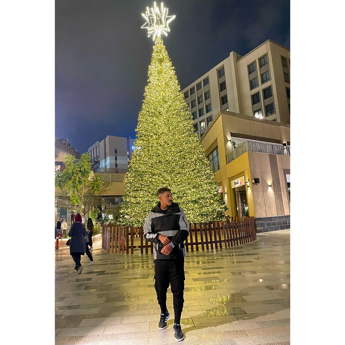 KareemIbrahem0's tweet photo. "TODAY IS A NEW DAY AND A NEW BEGINNING. IAM THANKFUL FOR ALL THAT I HAVE BEEN GIVEN.
HAPPY BIRTHDAY TO ME” ♥️♥️🎉🎉🎊 https://t.co/MBeSCffF56