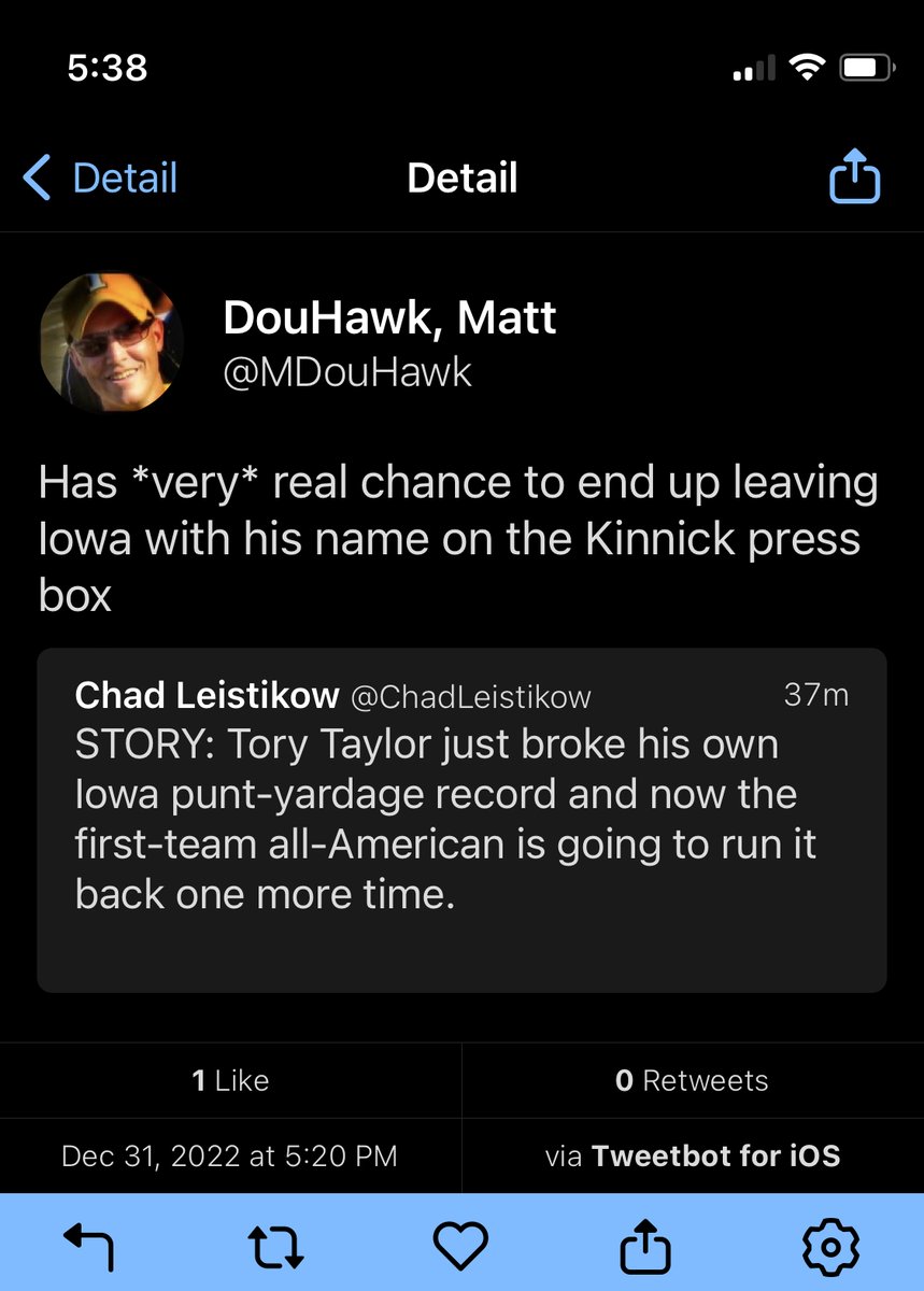 MDouHawk's tweet image. My mistake - screwed up the fact he wasn’t concensus AA this year