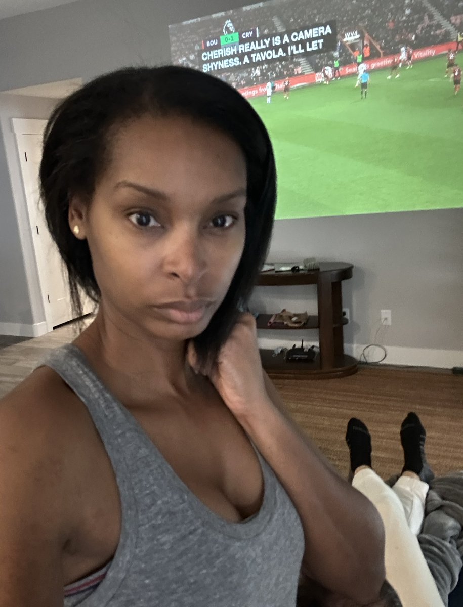 J’Tia, Duchess of Liverpool in her own right🖊 (@jtiaphd) on Twitter photo Replay of #PremierLeague today
Heard <a href="/michaelb4jordan/">Michael B. Jordan</a> is <a href="/afcbournemouth/">AFC Bournemouth 🍒</a> owner.
✈️🤣❤️ Suddenly I’m a supporter. Replay of #PremierLeague today
Heard <a href="/michaelb4jordan/">Michael B. Jordan</a> is <a href="/afcbournemouth/">AFC Bournemouth 🍒</a> owner.
✈️🤣❤️ Suddenly I’m a supporter.