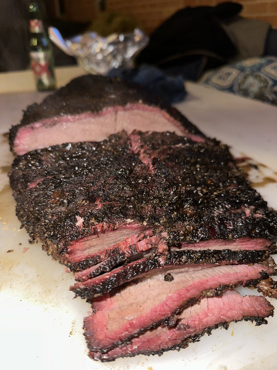 coachsosa05's tweet photo. This. Is. What. We. Do. #sosapitcrew #txbbq https://t.co/8Q4PpchgeH