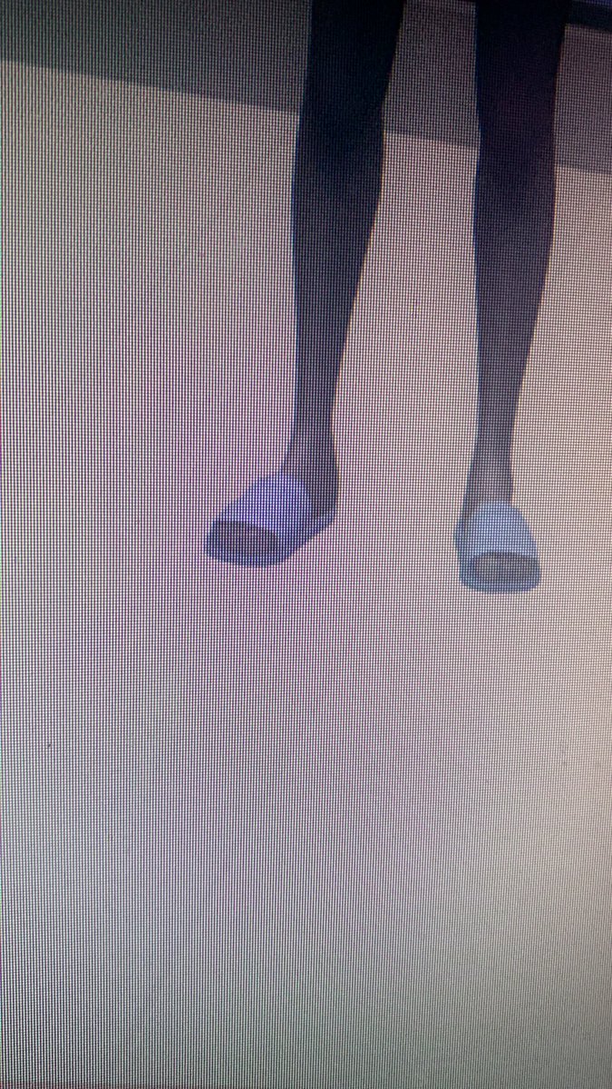 makin monie honie live rn at twitch dot tv slash fizzywatersimp