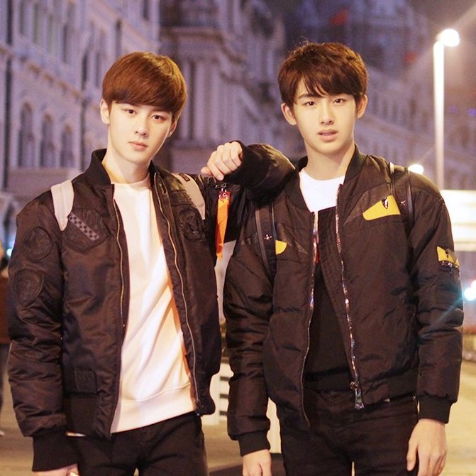 saytojay's tweet photo. HAPPY BIRTHDAY, QIAN KUN♥️
#27thGeniusMusicianKUN
#钱锟0101生日快乐
#빛나는_음악_천재_쿤데이
@WayV_official https://t.co/06iRYjqf66 https://t.co/ecZ7YJ6zU2