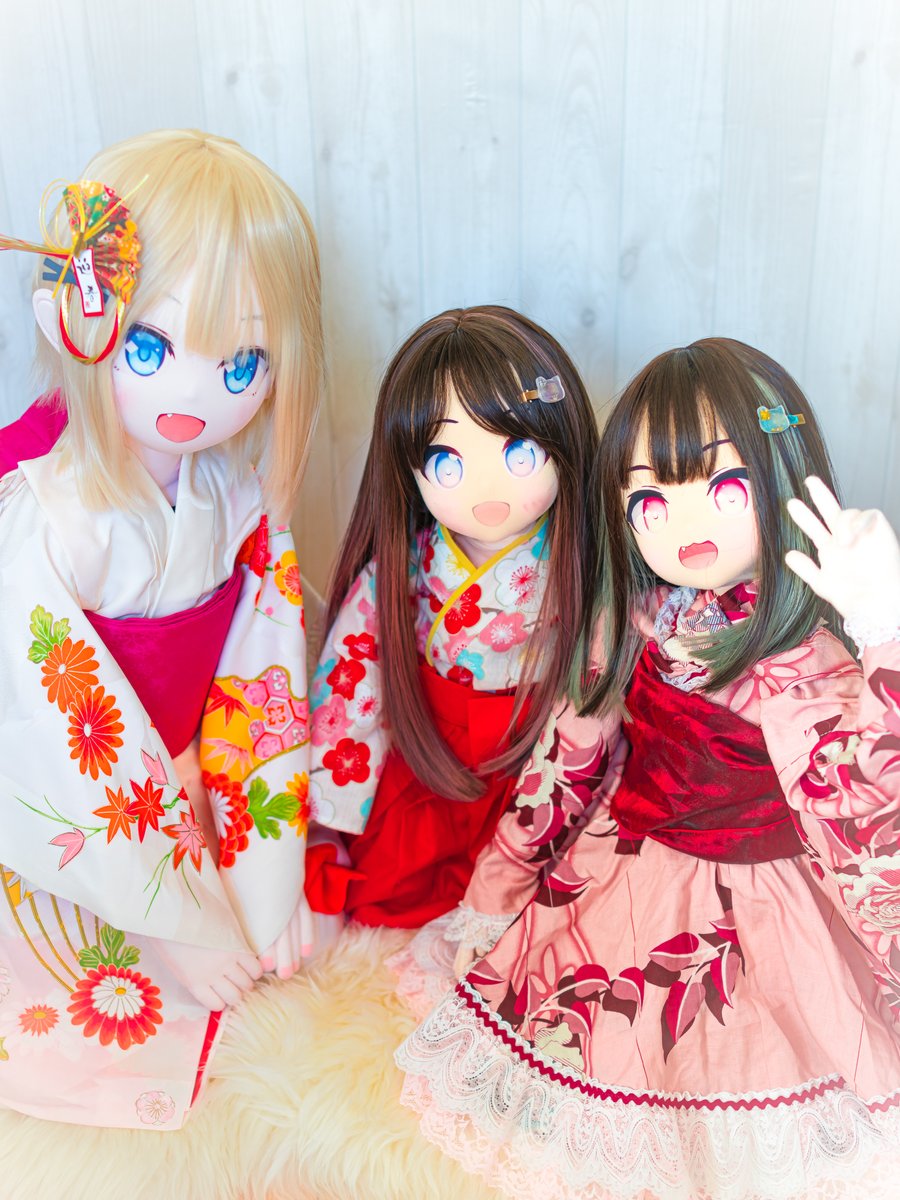 ｢｢｢ あけまして、おめでとうございます❤️ ｣｣｣

今年も、ぬい姉妹をよろしくお願いしまーす！😆✨🎍