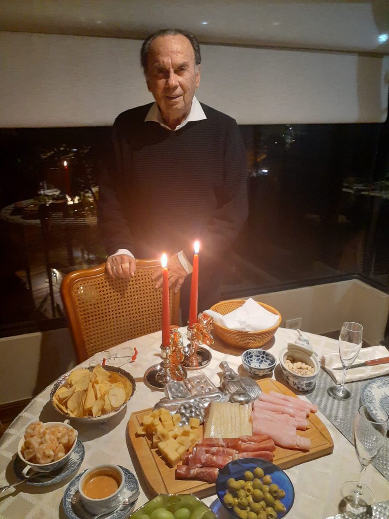 ¡Un feliz año 2023 a todos los seguidores, ojalá que venga con buena salud y éxitos en todos sus proyectos, bendiciones y buena suerte!