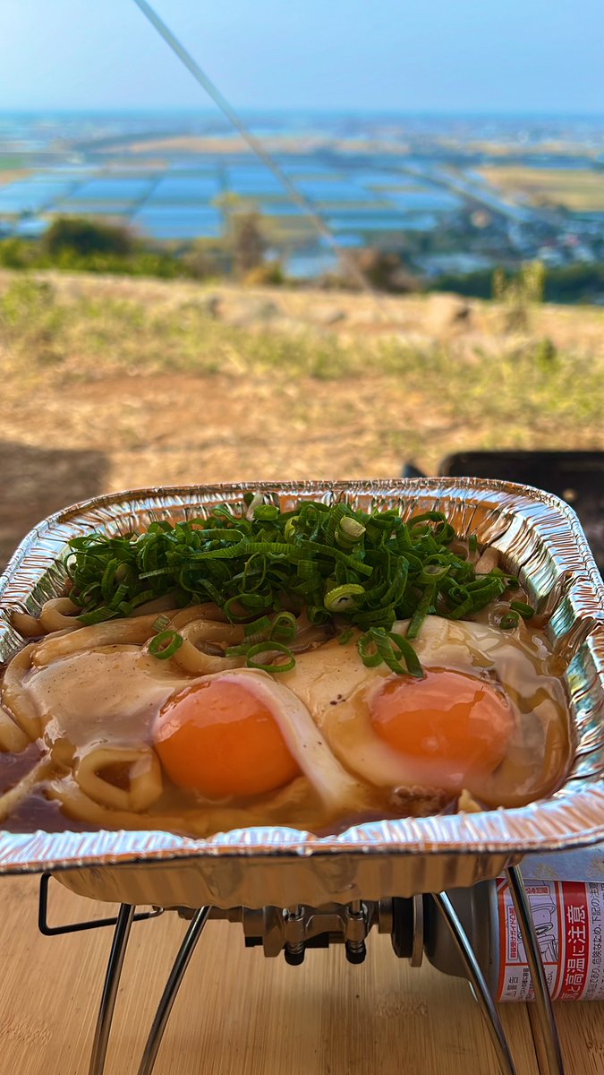 chillcan096's tweet photo. おはようございます☺︎☺︎☺︎
昼は鍋焼きうどんです🫰🏻 https://t.co/Z6wrjrKd6j