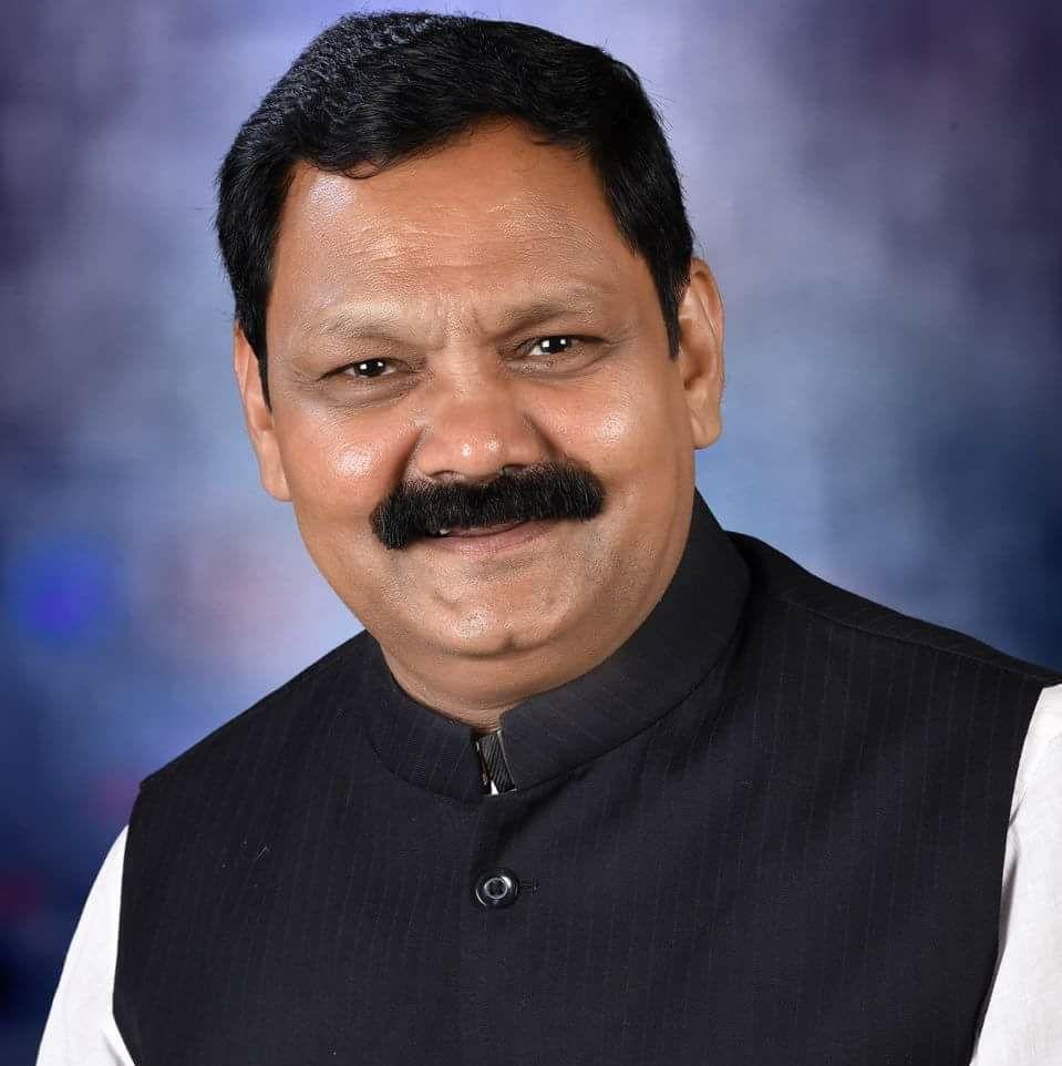 save_atul's tweet image. आमदार श्री.@drashokuike_mla जी आपणास वाढदिवसाच्या मनःपूर्वक शुभेच्छा !

आपण करीत असलेले जनसेवेचे कार्य वृद्धिंगत होवो व आपणास निरोगी दीर्घायुष्य लाभो हीच सदिच्छा..