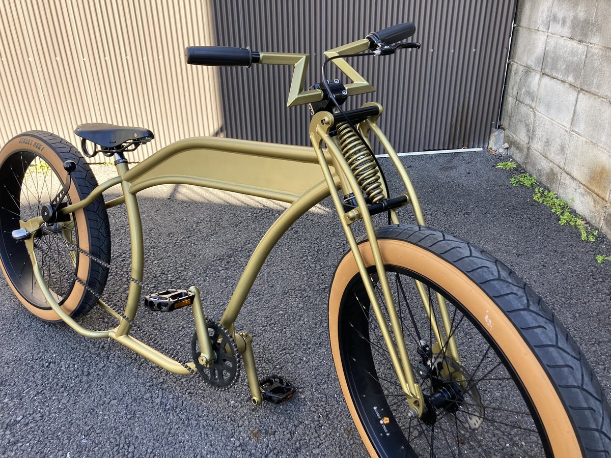 SLOWCYCLEbyLSP's tweet photo. 販売中‼︎
RUFF CYCLES 『Gringo』
◇納車予定日：1月6日以降順次販売
◇新古車、室内保管、未開封、新品パーツになります。

気になる方は、気軽にお問い合わせ下さい。

#スローサイクル #ラフサイクルズ #RuffCycles #カスタムカルチャー https://t.co/EATNSCnMQD