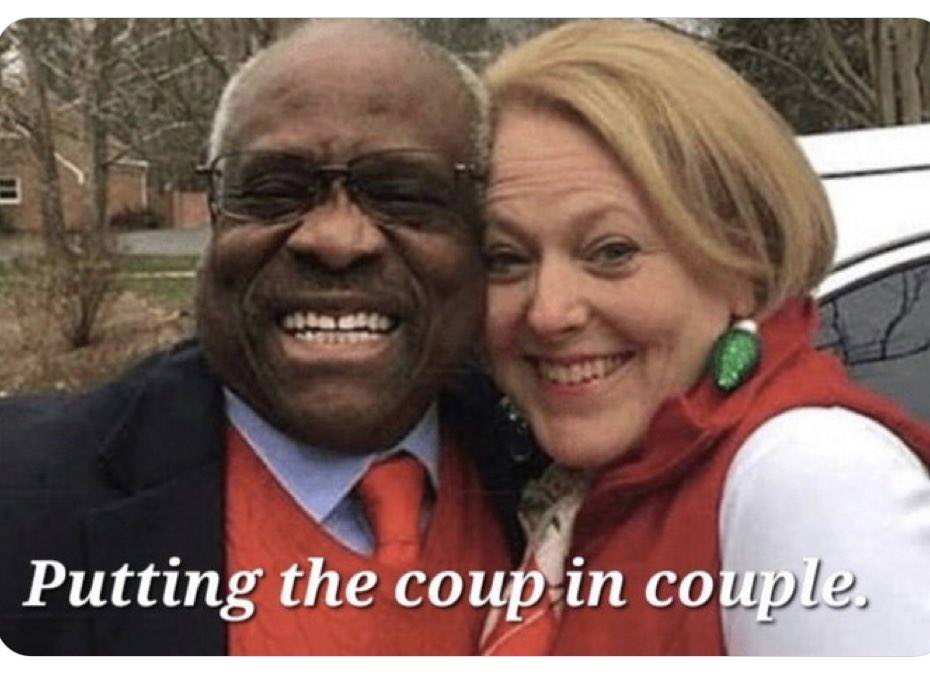 FranncescaRobi1's tweet photo. @realdebfarmer They are the prime example of why #ScotusIsCorrupt and #Illegitimate
#LockGinniUp
#ResignClarenceThomas https://t.co/BKLCvRbgmy