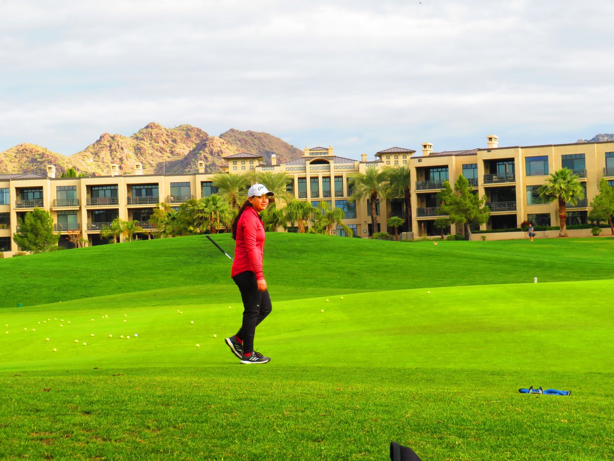 nepitbull's tweet photo. Junior season starts now! Had nice weather today, tomorrow they are calling for 100% rain so the final round might get interesting. @HJGT
#nooffseason #keepgrinding #wintergolf #azstyle https://t.co/J0t8PvYYxF