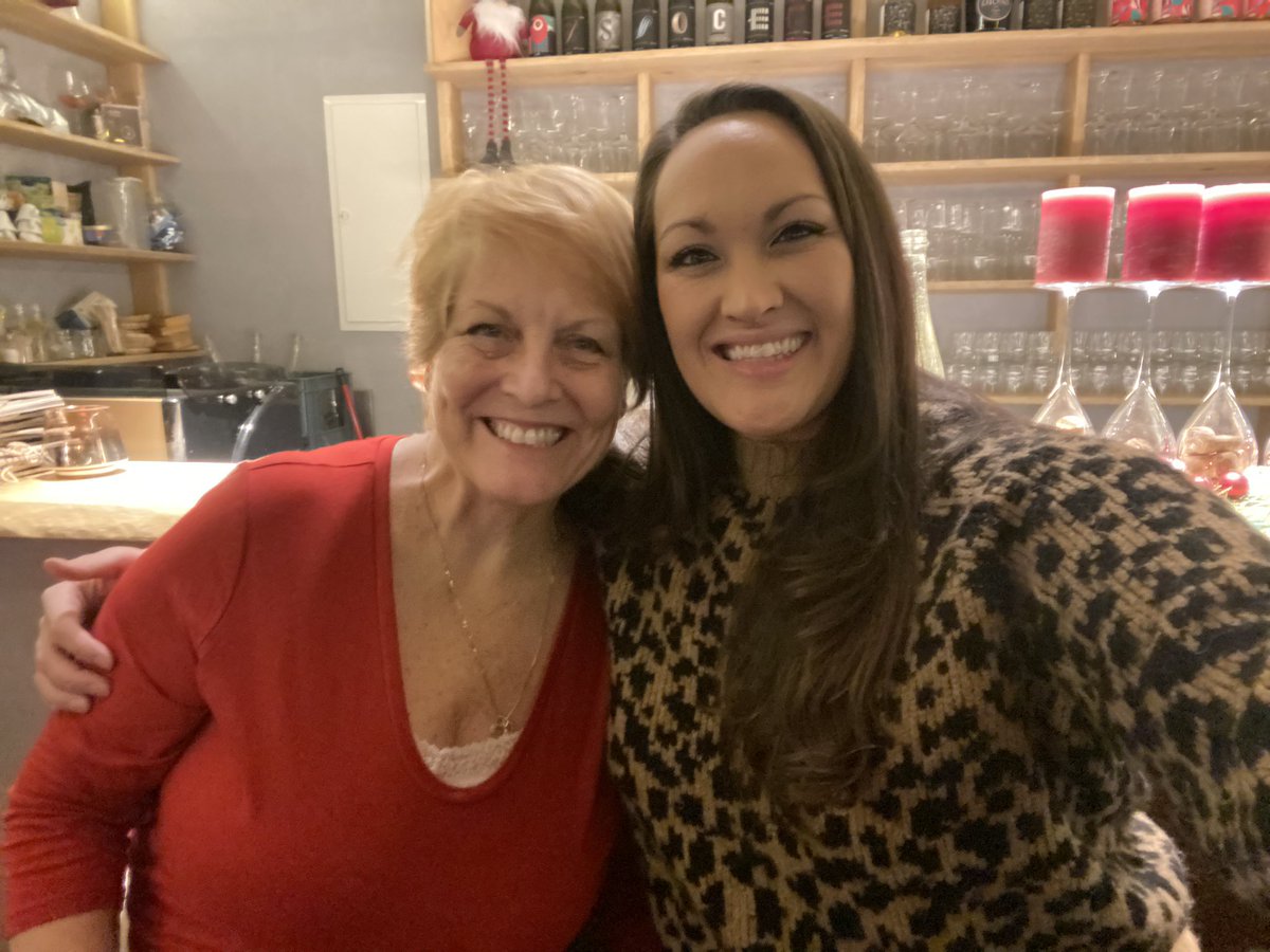 CoachJZabal's tweet photo. Rang in the New Year in Maribor, Slovenia 🇸🇮 with my coach, my mentor, my friend… @KandisSchram Love you big, Coachy ❤️ #OnceAScotAlwaysAScot #ScotsBy90 #GeauxPack https://t.co/aGvo6Lo8kI