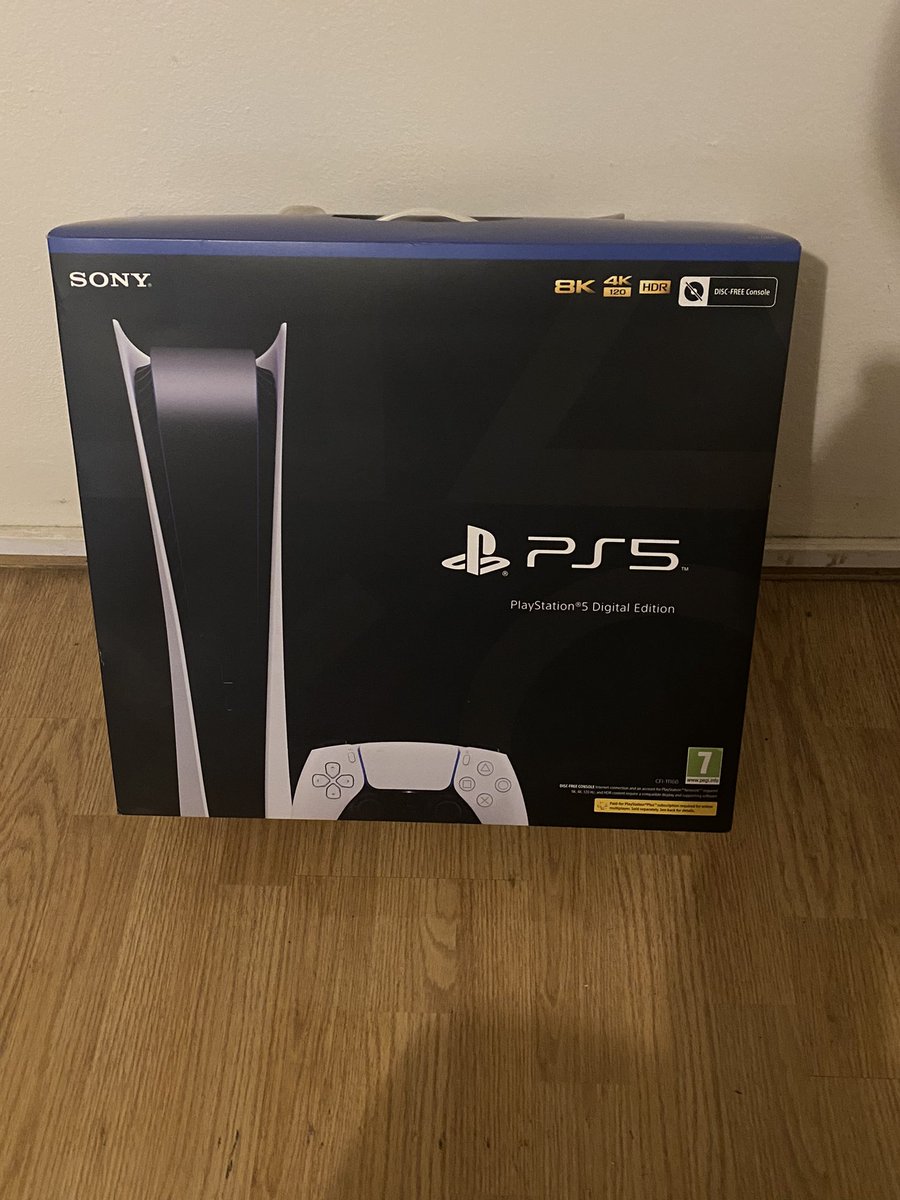 senixfnbr_'s tweet photo. PS5 giveaway 

ends on 15 th of January 

To enter : 

Like and retweet ❤️♻️
Follow @Klizyfnbr 
Follow @senixfnbr_ 

All steps have to be complete to enter https://t.co/JcGV9CNgth