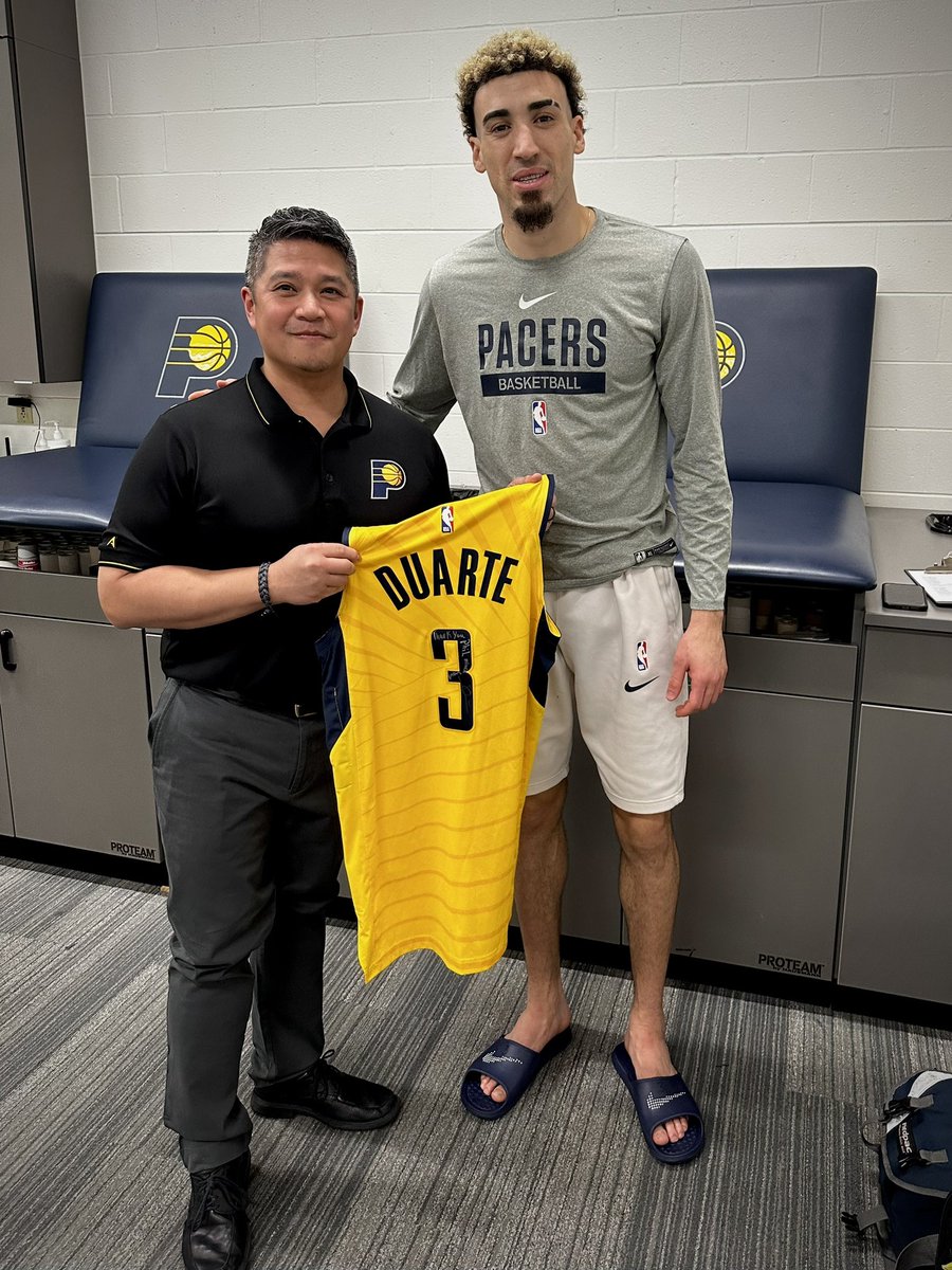 DrPhil_UDdpt's tweet photo. Thanks so much to my guy @C_Duarte5 for the signed jersey! I appreciate the opportunity to work with you brother. #muchloveback @pacers https://t.co/nchHJV2fgL