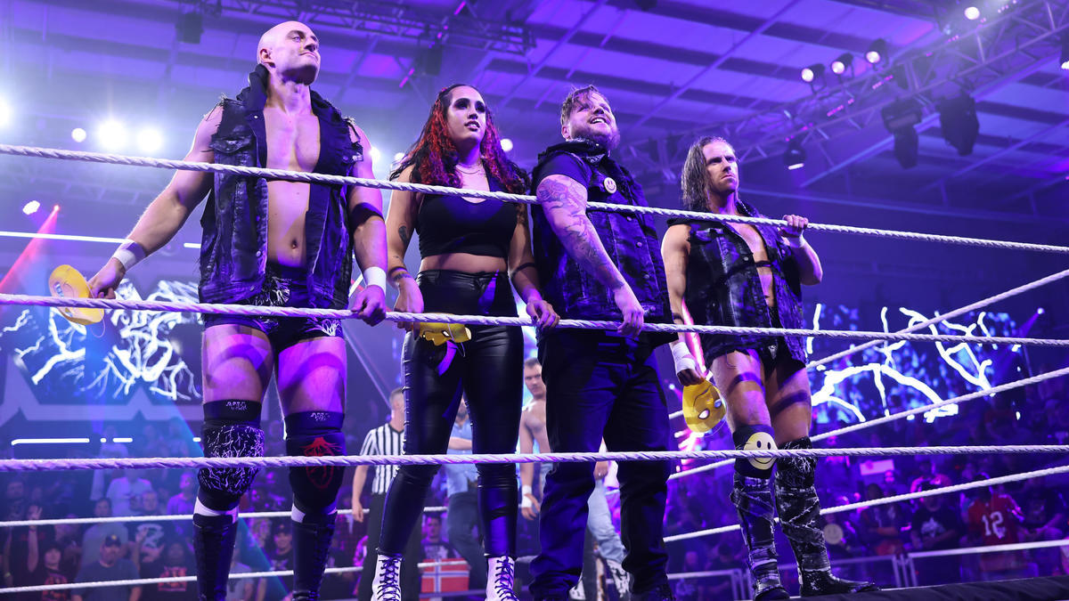 NotJoeGacy's tweet image. 2022: The Schism formation 
2023: The Schism going after gold next 

🙂🙃✌✌✌✌