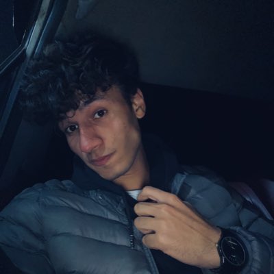5MustafaIbrahim's tweet photo. #NewProfilePic 🤏🏻 https://t.co/NxCpd8diGI