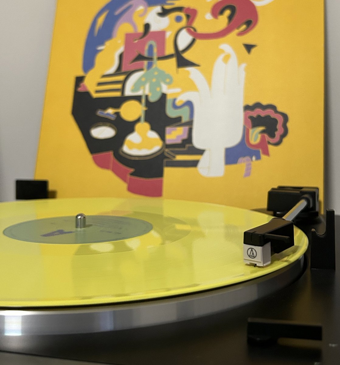 raptalksk's tweet photo. faces, a mixtape by mac miller https://t.co/j8Kk92wBZG